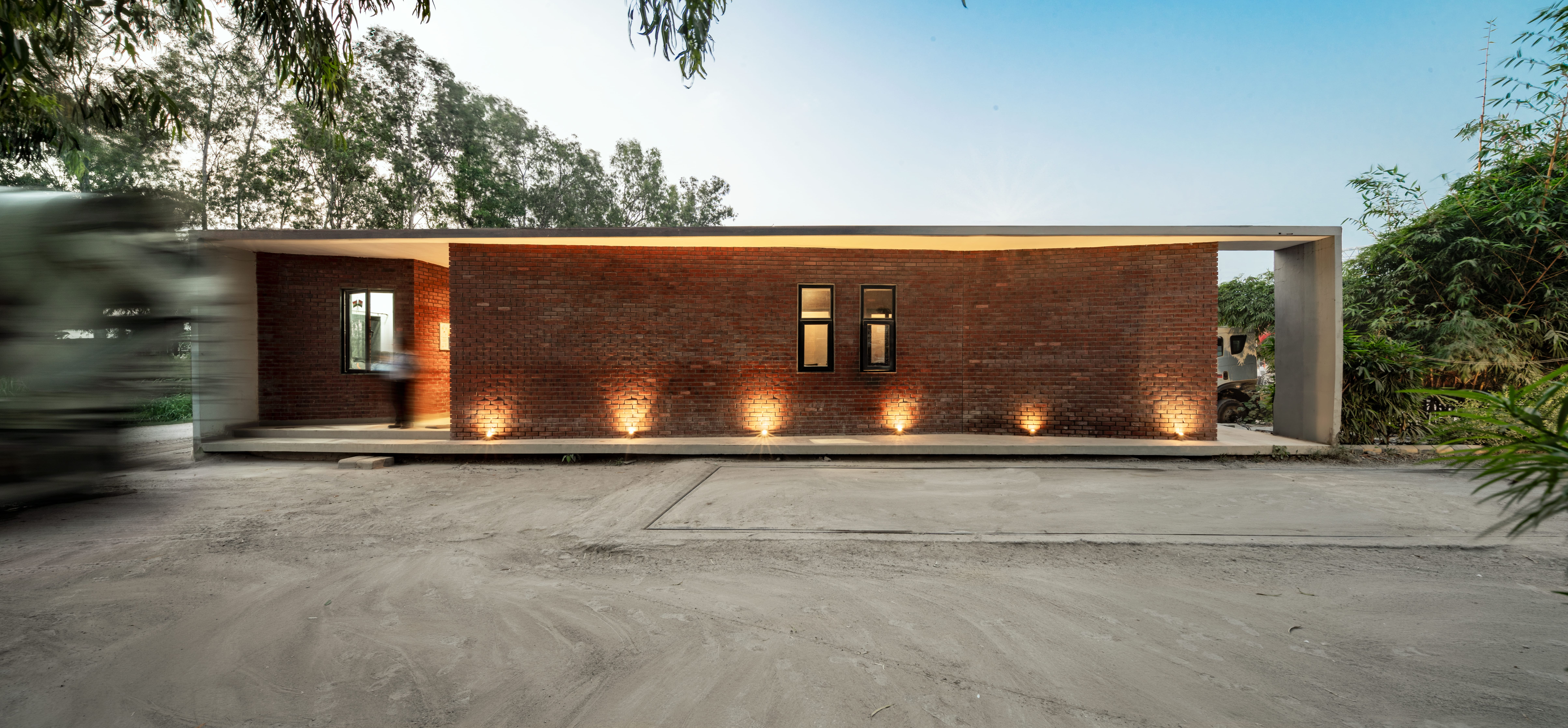 The Linear Office
